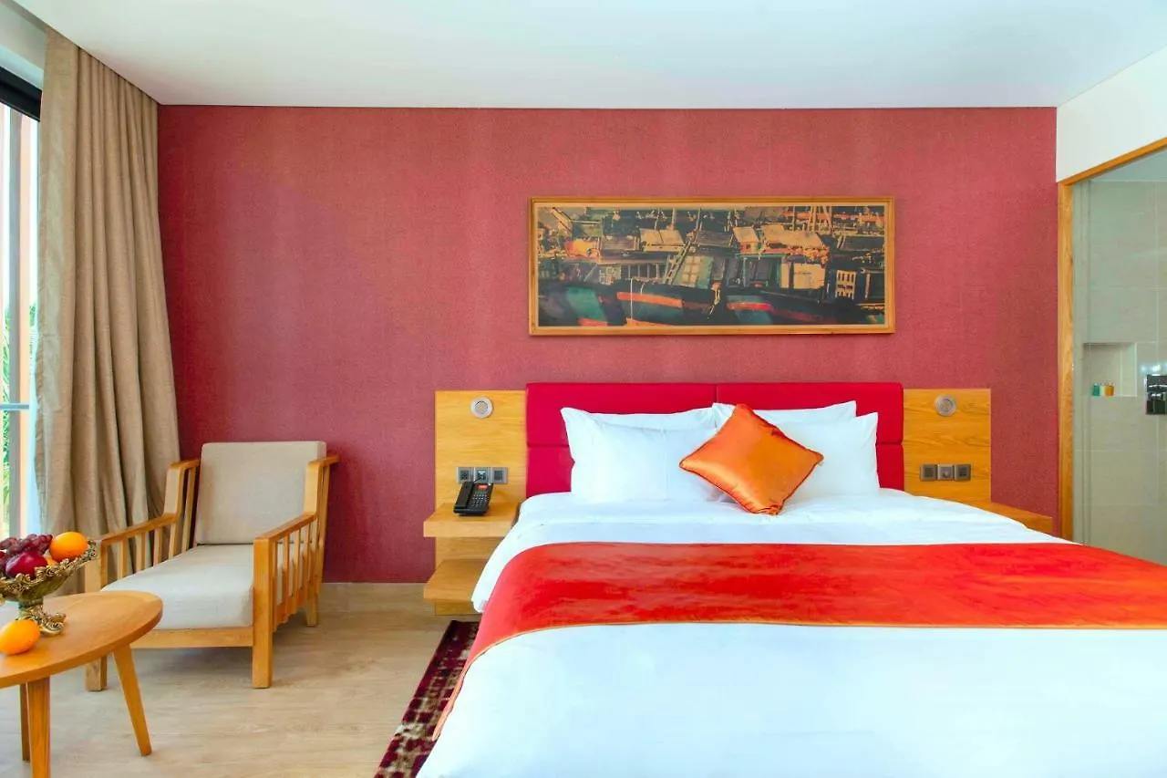 Marina Bay Vung Tau Resort & Spa 5*,